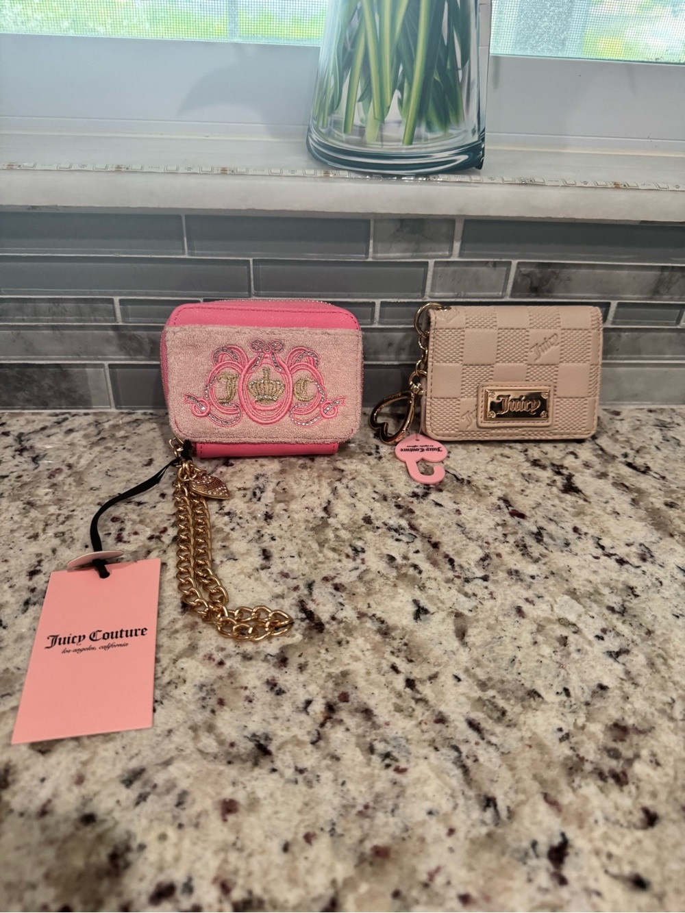 Juicy Couture Pink twofer Wallets with Gold Chain Accents new 🆕